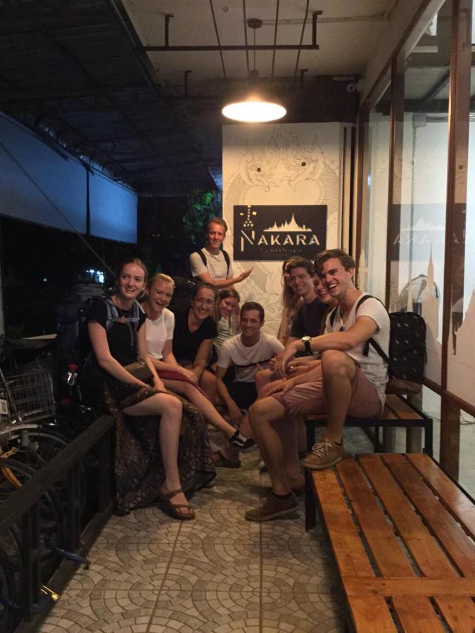 Nakara Hostel Ayutthaya Buitenkant foto