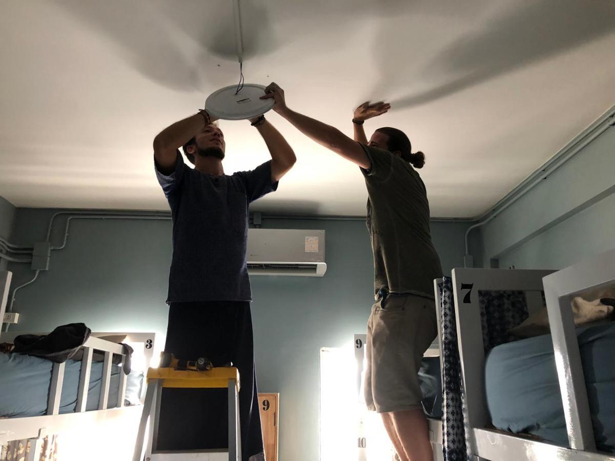 Nakara Hostel Ayutthaya Buitenkant foto